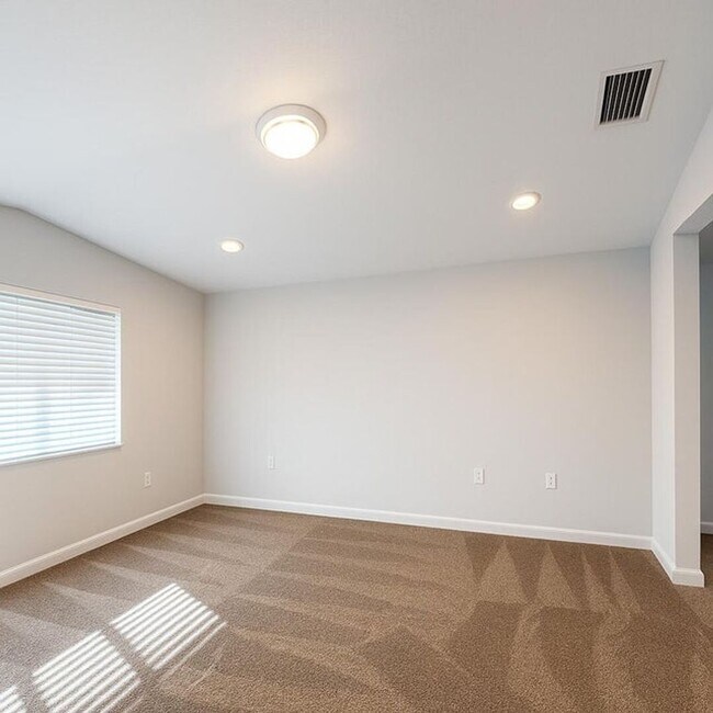 Building Photo - 2500 NE 9th Street, Pompano Beach, FL 33062