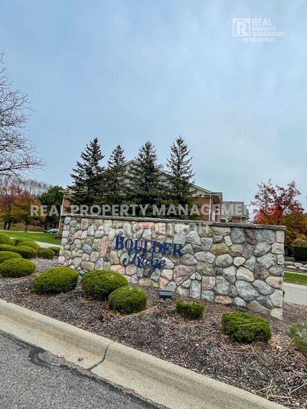Building Photo - 1852 Flagstone Cir