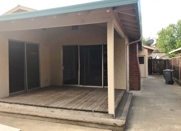 Building Photo - 6740 Princevalle St