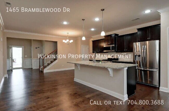 Building Photo - 1465 Bramblewood Dr