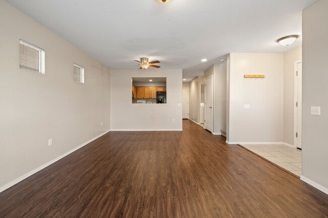 Building Photo - 6066 S Cedar Elm Ln