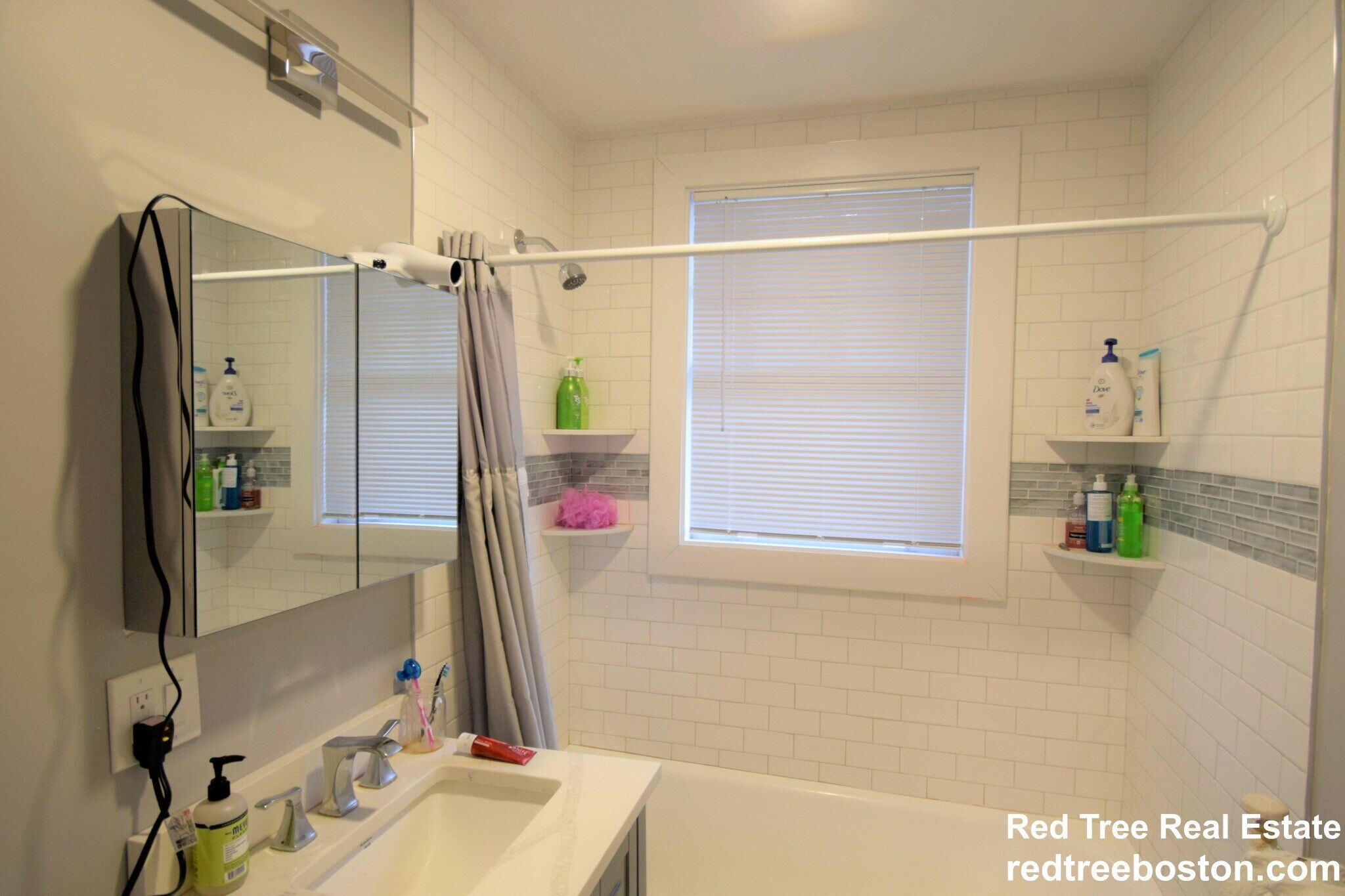 Building Photo - 235 Chestnut Hill Ave