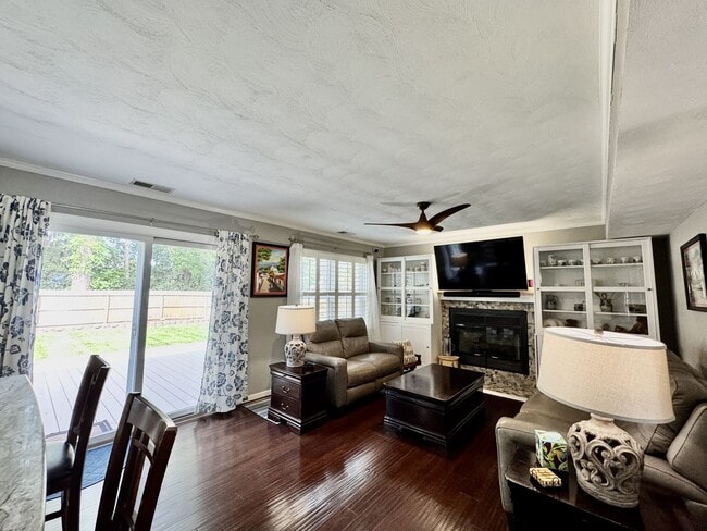 Building Photo - Available 07-01-26! 2-Car Attached Garage - Pet Friendly w/Restrictions - Fenced Yard on a HUGE C...
