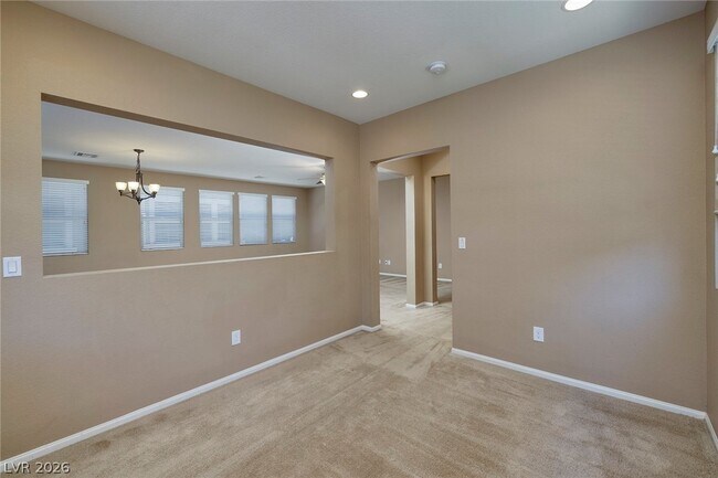 Building Photo - 10683 Country Knoll Way