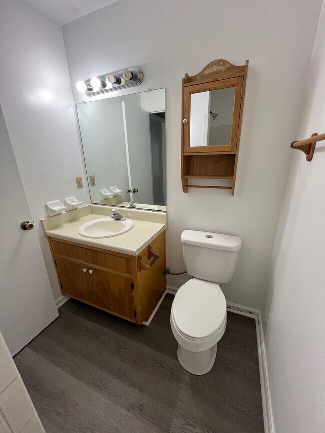 Building Photo - 3561 Sedona Loop