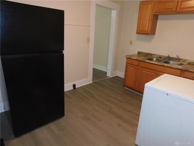 Building Photo - 368 Raffensperger Ave