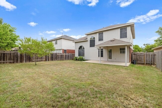 Building Photo - 523 Paso Fino Trail