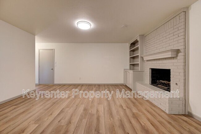 Building Photo - 2321 Cedar Brook Dr
