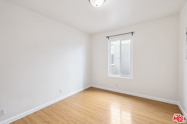 Building Photo - 3933 Woolwine Dr
