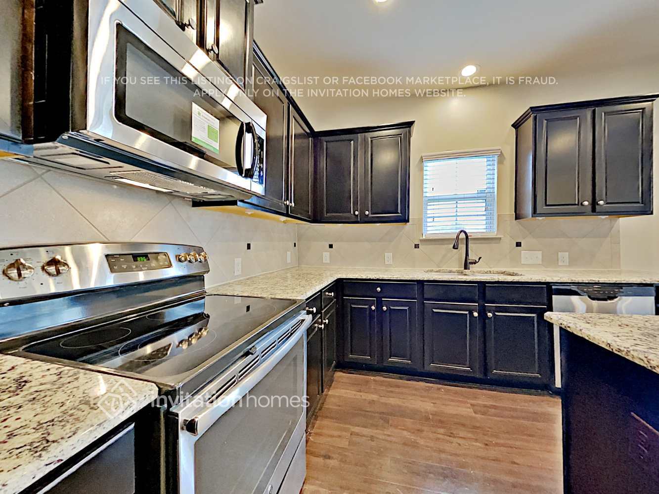 Building Photo - 10907 Tower Oak Dr