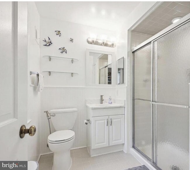 Building Photo - 5105 Westbard Ave