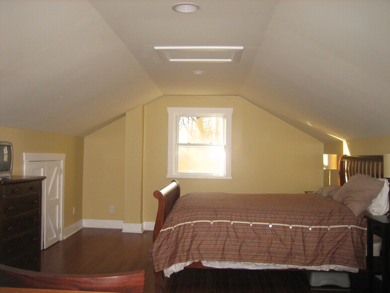 Building Photo - 107 Probst Rd