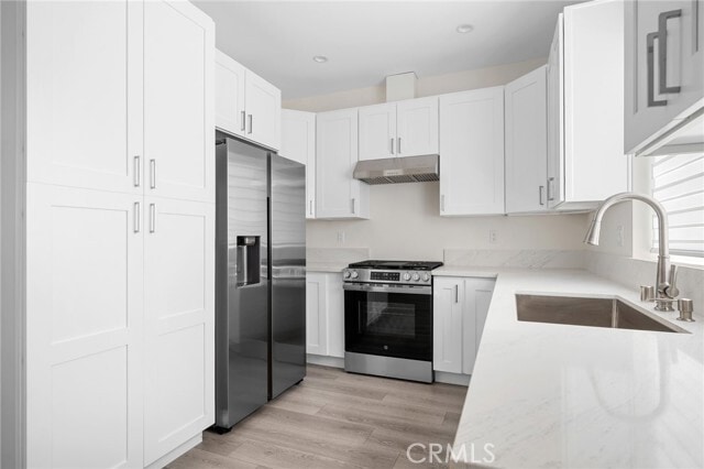 Building Photo - 7402 Riverton Ave