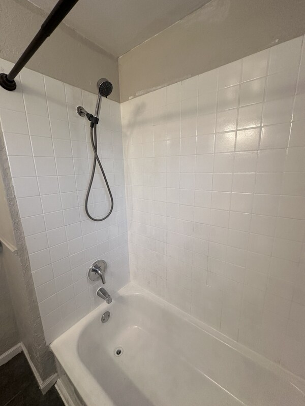 Building Photo - 21271 Priday Ave