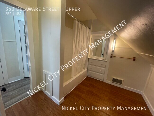 Building Photo - 350 Delaware St