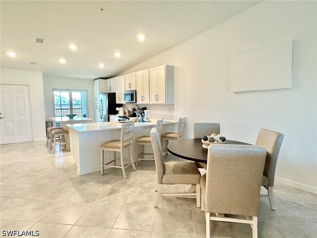 Building Photo - 15960 Grassland Ln