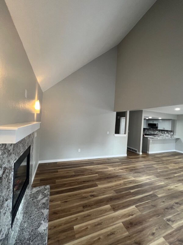 Building Photo - 9031 Zephyr Ct