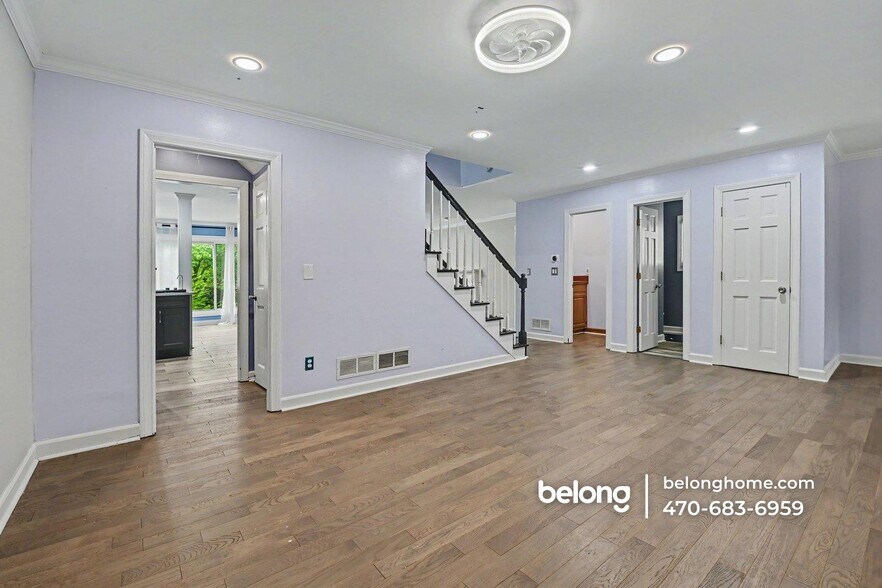 Building Photo - 988 Bridgegate Dr NE