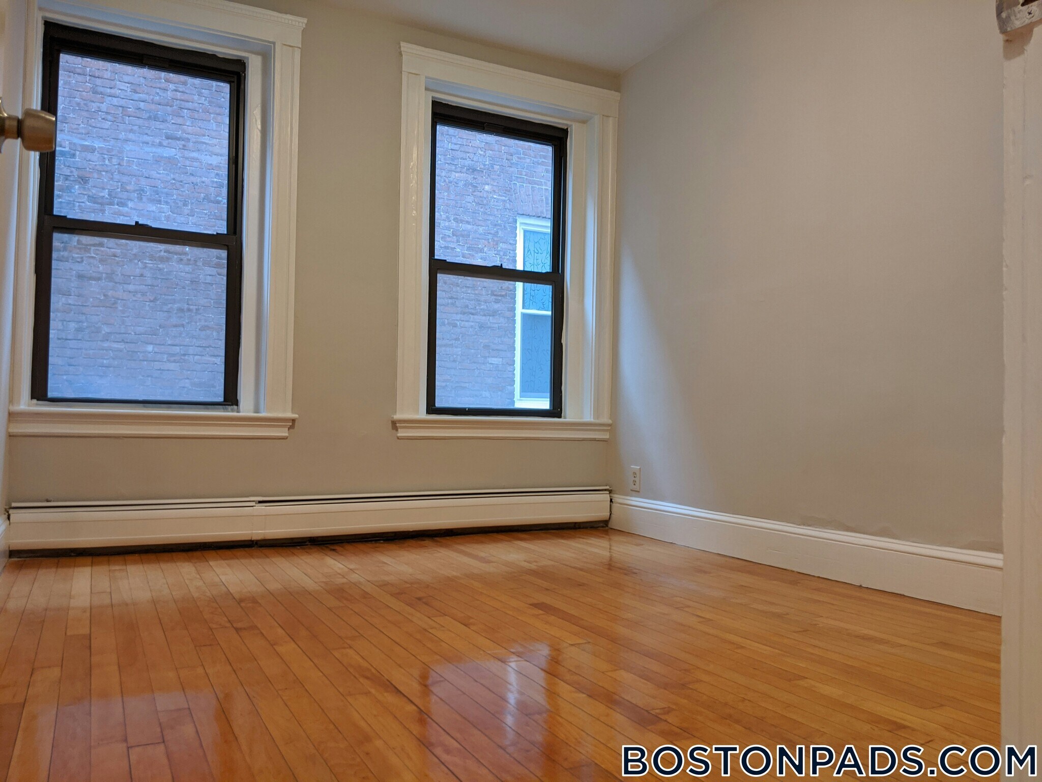 Building Photo - 9 Upland Rd