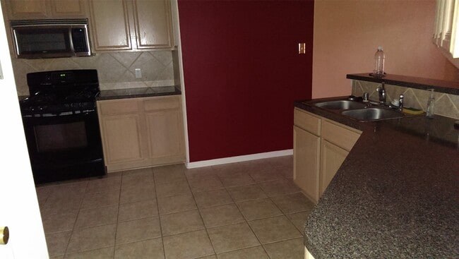 Building Photo - 19531 Hickory Meadow Ln