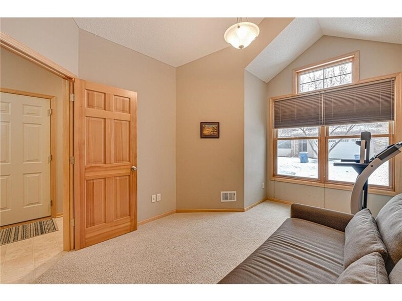 Building Photo - 2717 Lindsey Ct