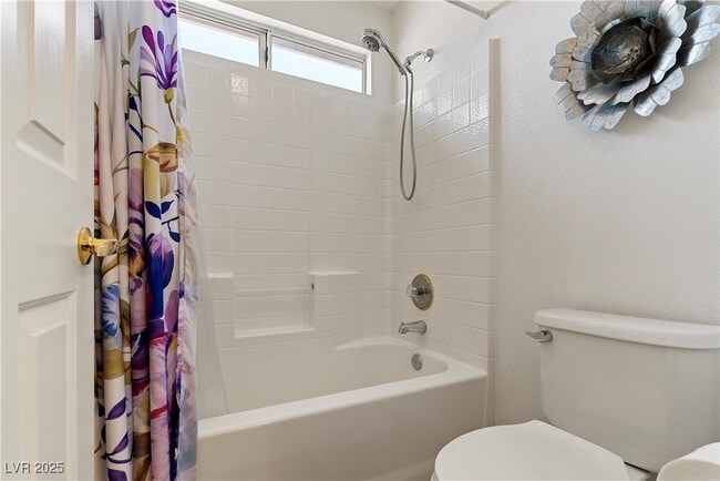 Building Photo - 1870 Desert Forest Way