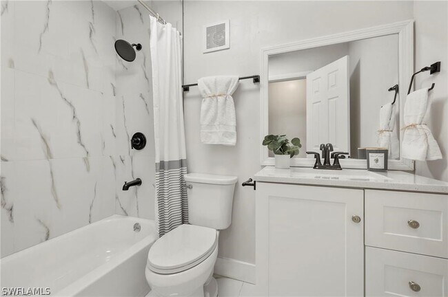 Building Photo - 1334 Ellendale Cir