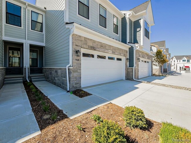 Building Photo - 41503 Breck