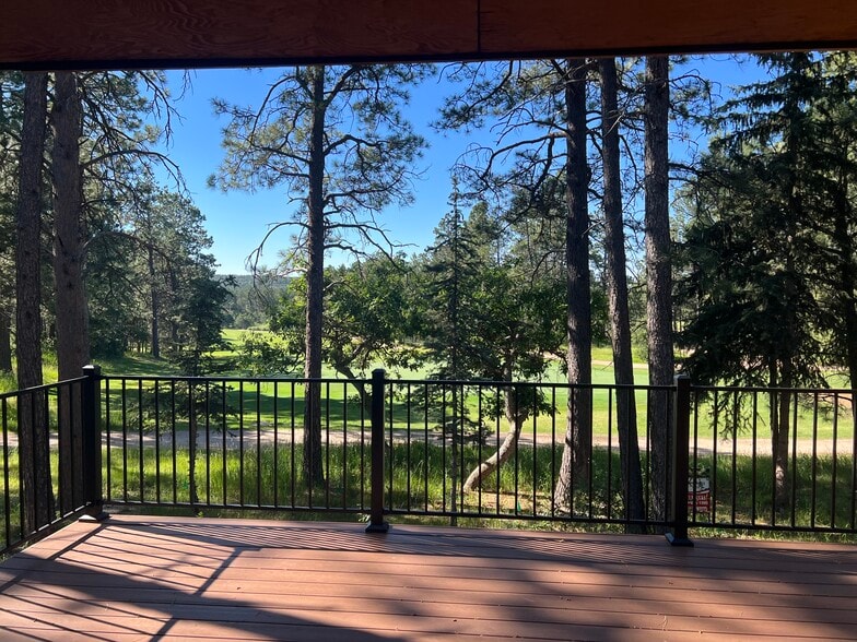 Building Photo - 615 Congressional Dr