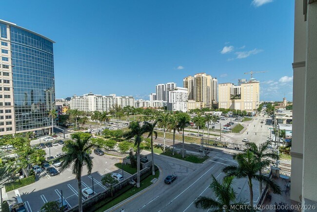 Building Photo - 550 Okeechobee Blvd