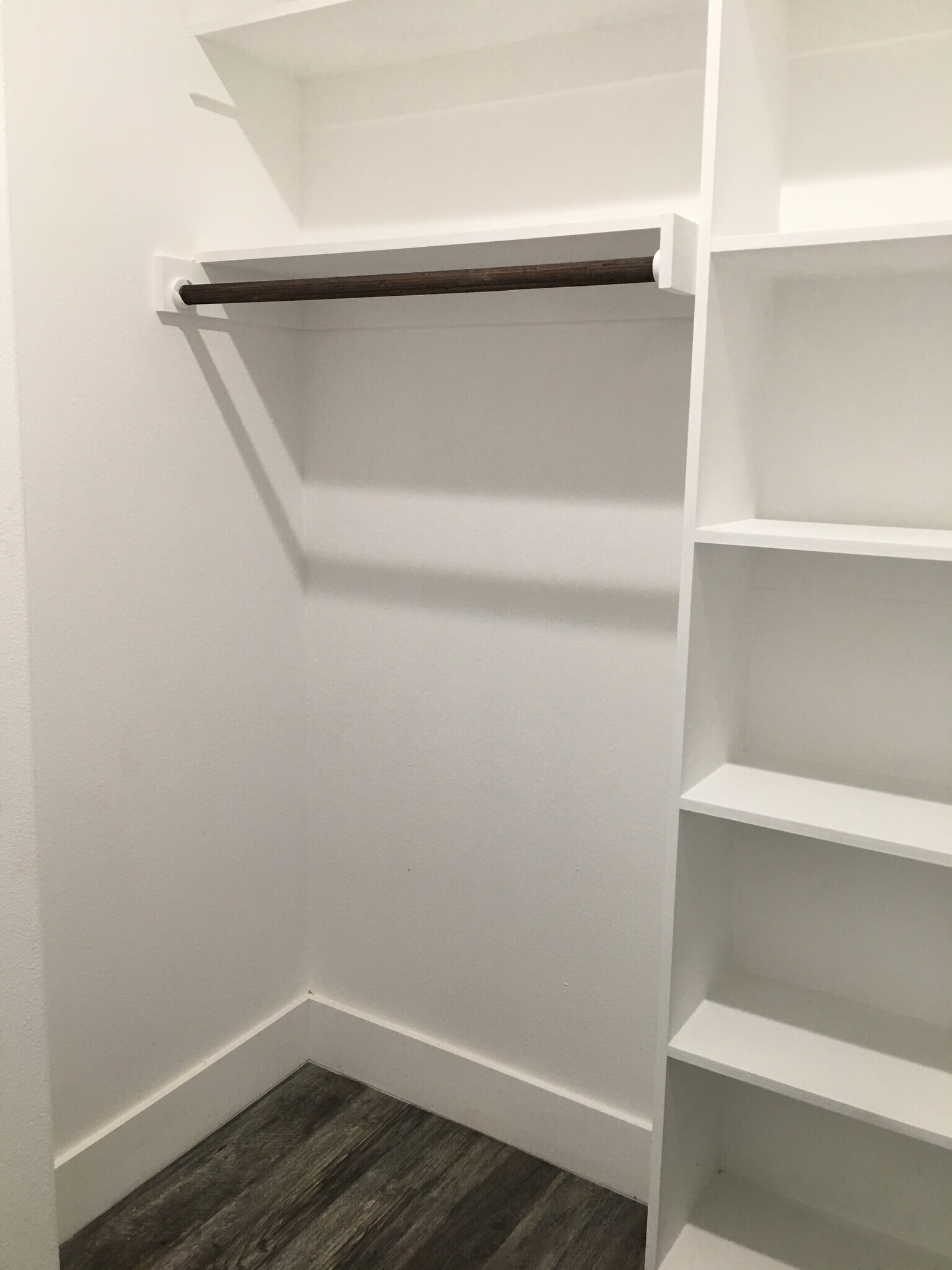 Building Photo - 709 W Woodard St