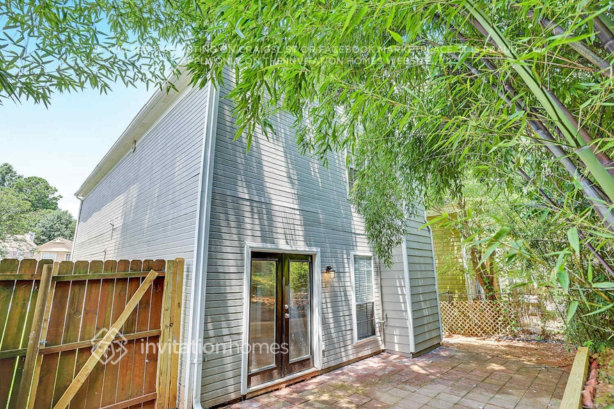 Building Photo - 6608 E Windsor Ln