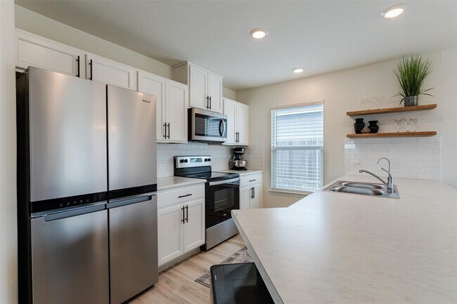 Building Photo - 308 McLintock Rd