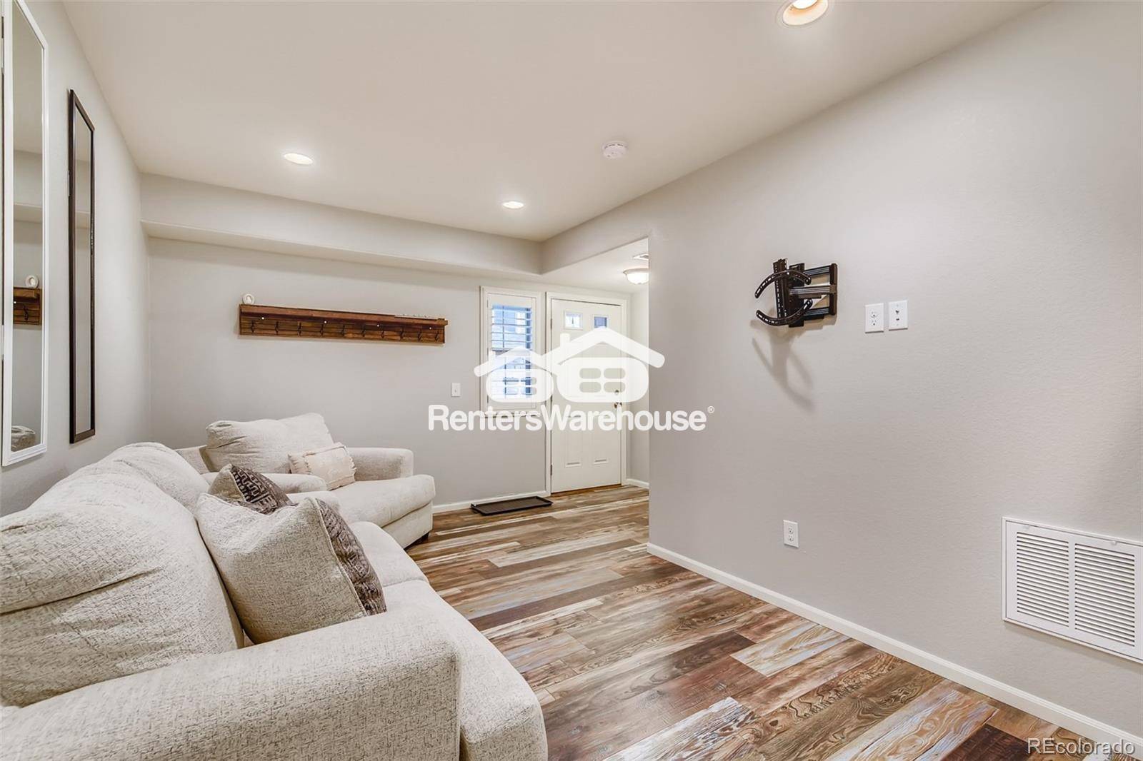 Building Photo - 4773 E 98th Pl