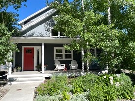 Building Photo - 320 N Bozeman Ave