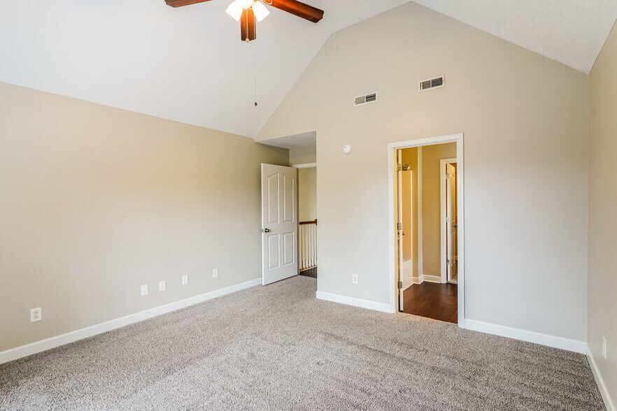 Building Photo - 906 Bexley Dr