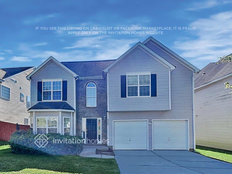 Primary Photo - 8422 Oak Dr