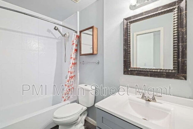 Building Photo - 6677 Ryan Chase Ct