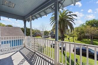 Building Photo - 4020 Avenue O 1/2