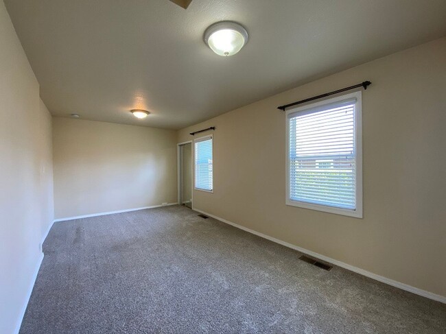 Building Photo - Charming Two Bedroom Napa Home for Rent – ...