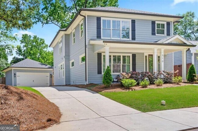 Building Photo - 510 Oak Dr