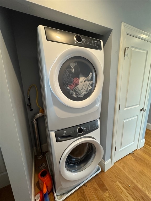 Building Photo - 10-12-12 Chestnut St