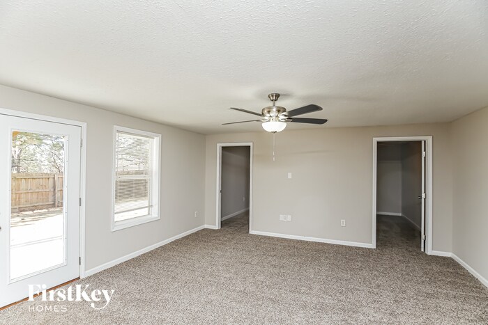 Building Photo - 176 Darbys Run Ct