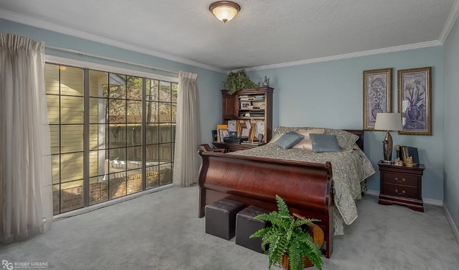 Building Photo - Beautiful 2 Bedroom, 2 Bathroom home with ...