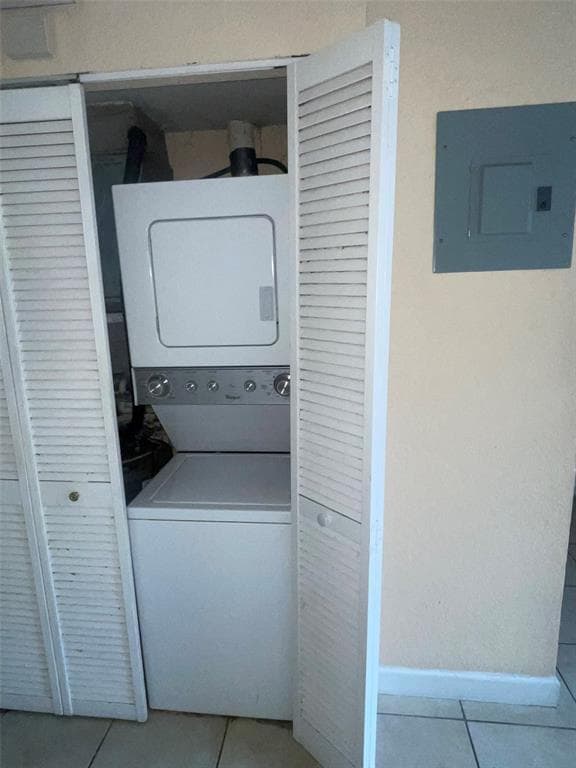 Building Photo - 4730 NW 9th Dr