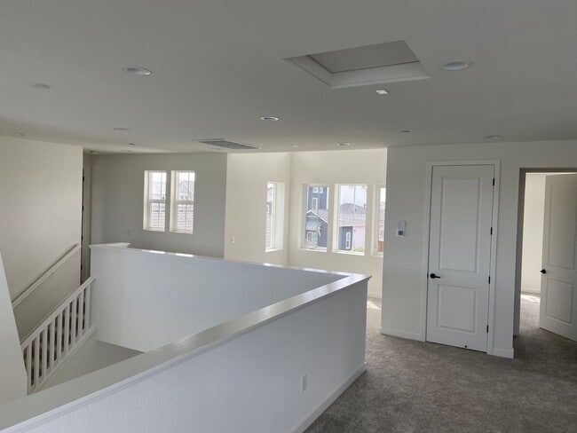 Building Photo - 23 Grey Whale Ct