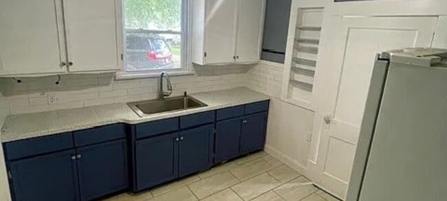 Building Photo - 1229 Shadyside Ave SW