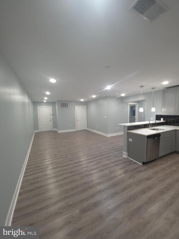 Building Photo - 3925 Haverford Ave