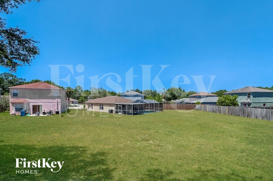 Building Photo - 905 Lake Shore Ranch Dr