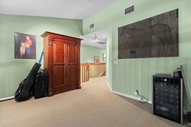 Building Photo - 2379 Treasure Isle Dr